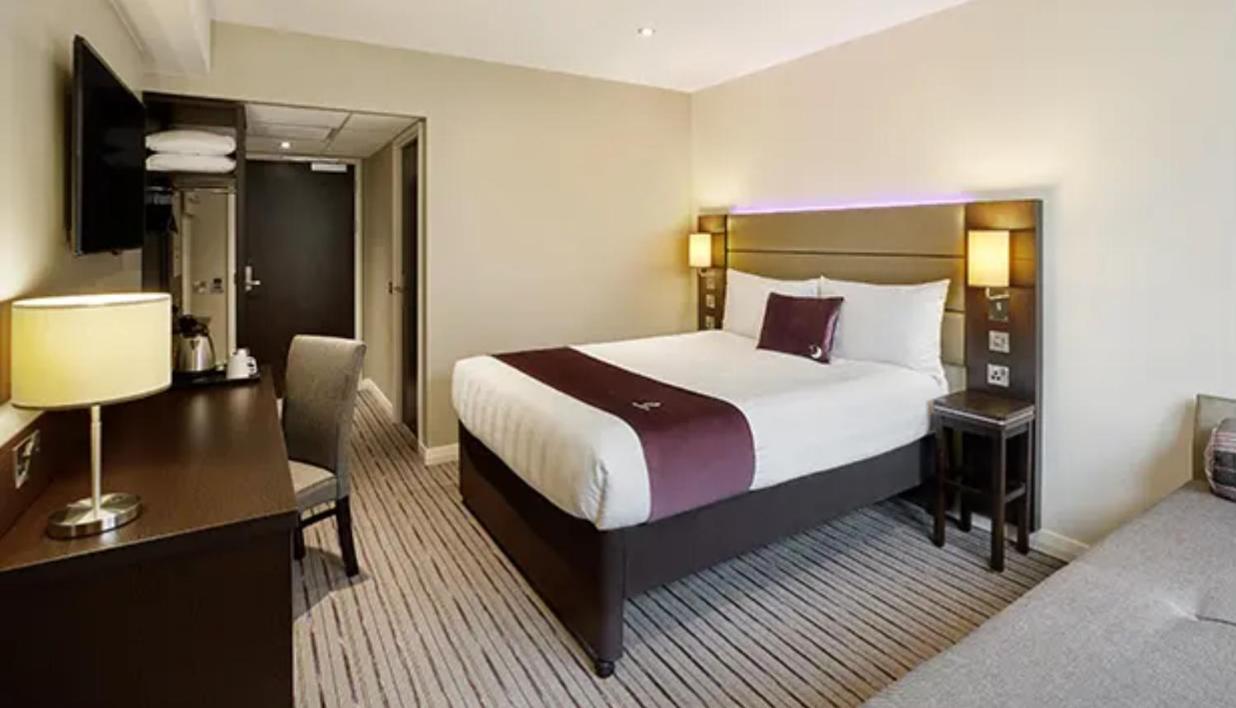 Modern Ensuite In Centre Hotel